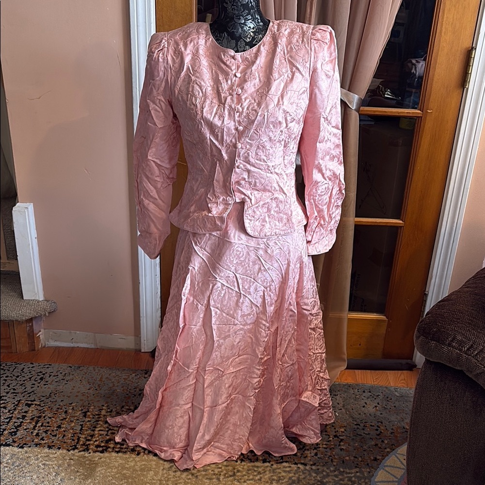 Vintage, Gorgeous 2-pc Maggy London Skirt Set, 8